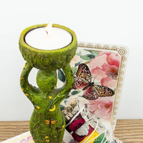 Polyresin T-lys Holder Nurturing Goddess