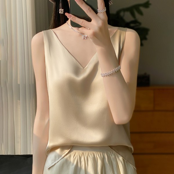 Silke Silke Skulderrem Dame Vest 2024 Sommer Ny Slim-fit V-hals Kort Elegant Inder Top T-shirt Champagne Color L