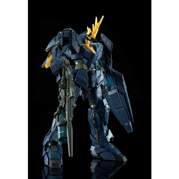 Bandai RG 1/144 Unicorn Gundam 02 Banshee Norn [Final Battle ver.] Modelbyggesæt