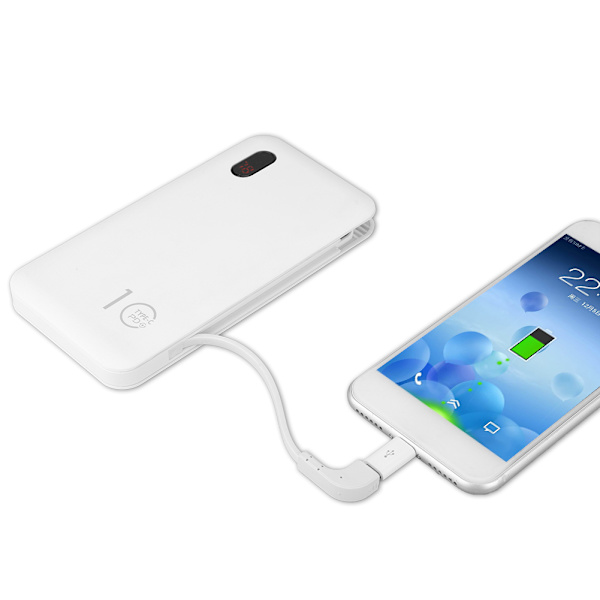 Nopea lataus kannettava 10000mAh mobiilivirta tulee datakaapelilla Power Bank (valkoinen)