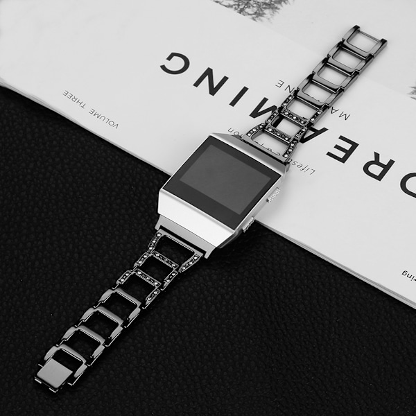 Smart Armbånd Rem Metall  Uthulet Diamant Stripe Armbånd for Fitbit Ionic(Svart)