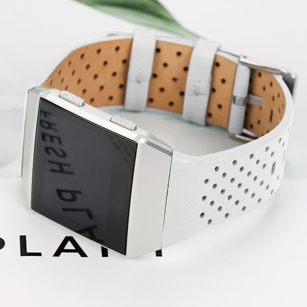 Lærrembånd Rundt Hull Pusteevne Håndleddsrem Erstatning for Fitbit Ionic(Hvit S)