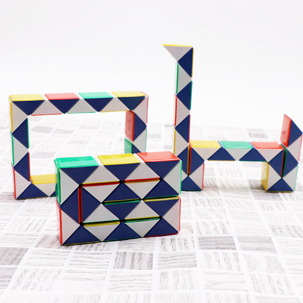 24 Block Mini Fidget Snake Cube Mini Twist Puzzle Kuber Magiska Speed Kuber Leksak för Barn Festpåse Fyllmedel, Festtillbehör