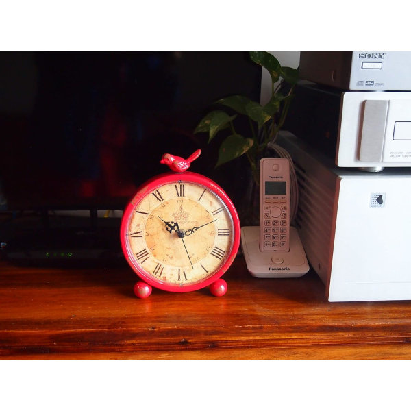 Pöytäpöytäkellot, Retro pöytälevy 8 tuumaa metallista vintage kellon paristolla toimiva lintu (punainen)