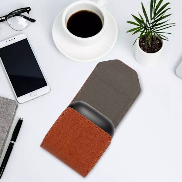 Edgefold PU-läder Headset Skyddande Fodral för Powerbeats Pro Bluetooth Headset (Brun)
