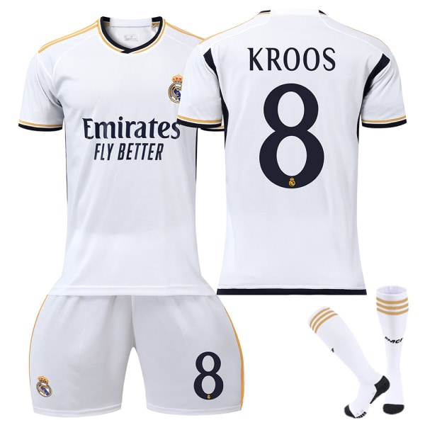 23/24 Real Madrid Barn- och Vuxen Jersey Sportswear Set med Strumpor No.8 KROOS 24