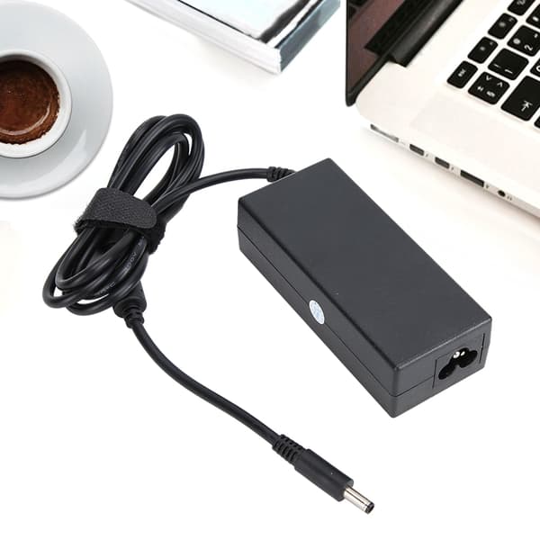 Computer Strømadapter til Dell Inspiron 15 5000 Serie 5565 5567 5568