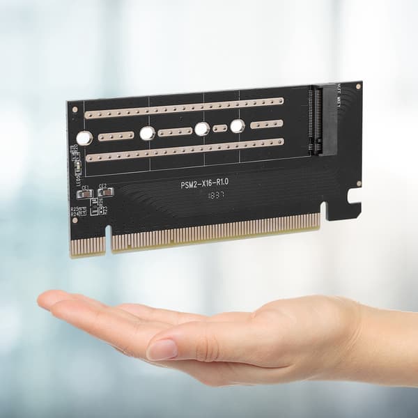 Maksimi 2TB M.2 - PCIE X16 -sovitin 32bps nopea datansiirto PCI Express -lisäkortti