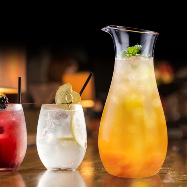 Akryl transparent juiceflaska vatten dryck behållare kittel karaff för bar hem Jug Wine 700cc