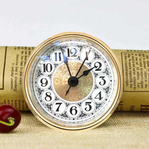 Mini kvarts urværk indsats 2,8 tommer (70 mm) rund kvarts urværk miniature ur hvid urskive guld trim arabiske tal, passer til 2,4 tommer (61 mm) diameter