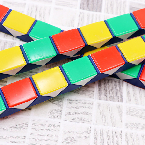 24 Block Mini Fidget Snake Cube Mini Twist Puzzle Kuber Magiska Speed Kuber Leksak för Barn Festpåse Fyllmedel, Festtillbehör