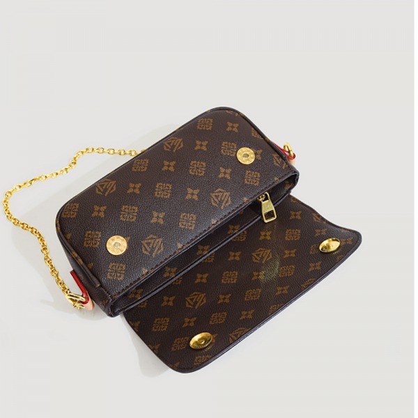 Texturhandväska ny damväska retro kedja axelväska pendlar hundra med crossbody väska
