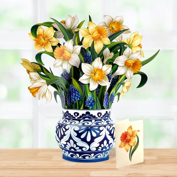 Freshcut-paperista ponnahduskortit, englantilaiset narsissit, 12 tuuman Life Sized Forever Flower Bouquet -kukkakimppu 3D Popup -onnittelukortit muistikortilla ja kirjekuorella