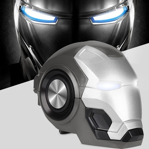 For Iron Man Hjelm Bluetooth Oppladbar Høytaler Støtte TF Minnekort /AUX /USB Høytaler