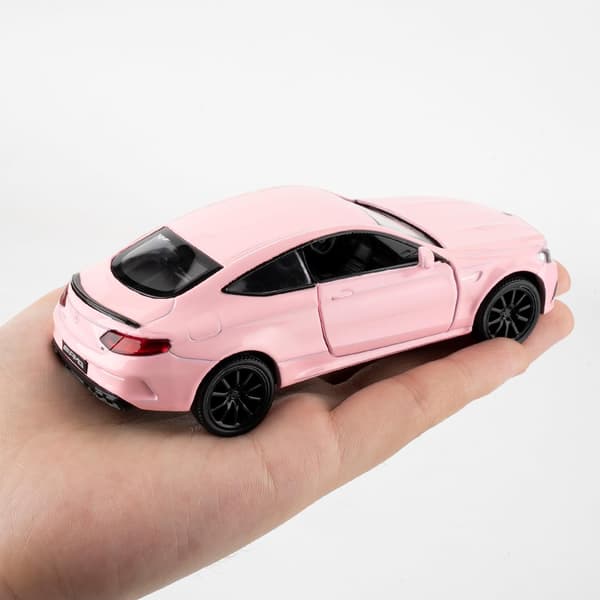 1:36 Benz C63 S AMG Bilmodel, Diecast Tilbage Træk Model Legetøjsbil, Døre Åbne, Samling Børnelegetøj