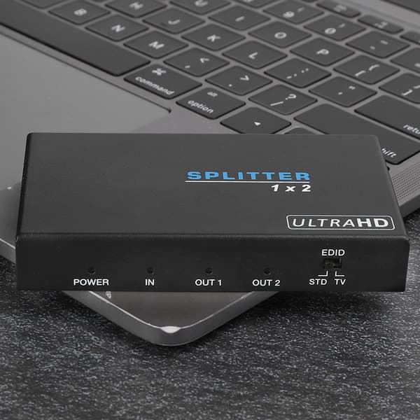 Aluminiumlegering B121H 1x2 HDMI 18Gbps Splitter 100–240V Understøtter High Dynamic Range