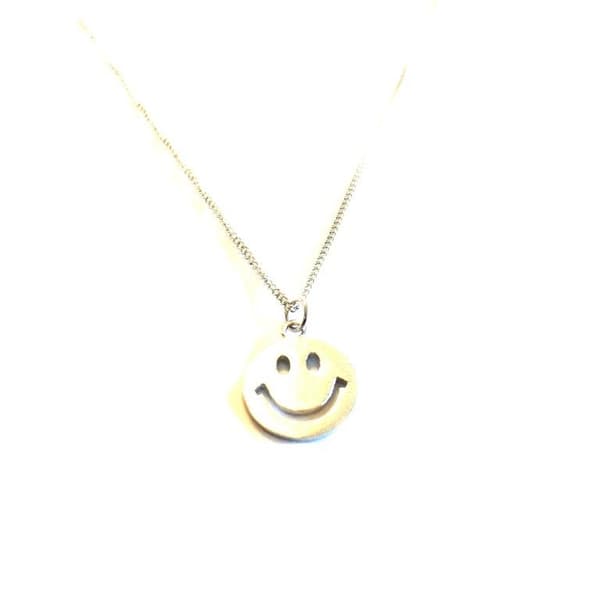 Halskæde i ægte sølv, S925 med smiley 20