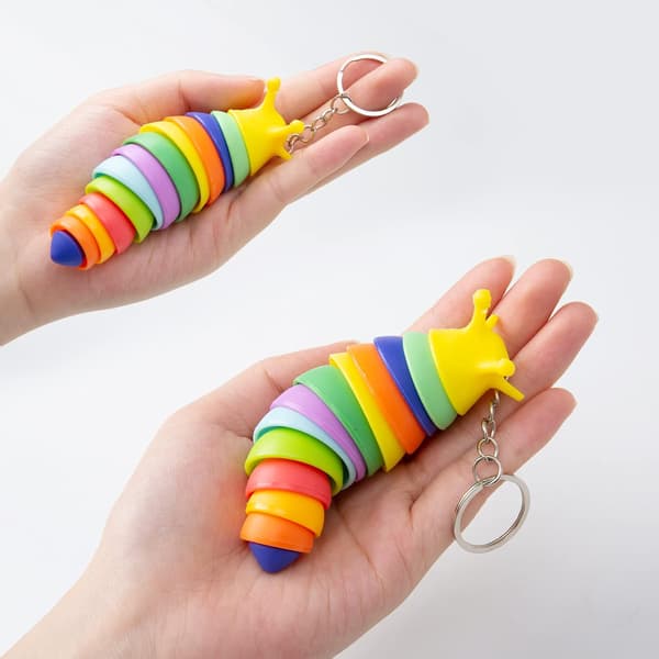 6 st Mini Fidget Slug Nyckelring Leksaker, 3D Ledad Stretch Larv Sensorisk Stresslindring Flexibel Hand Leksak