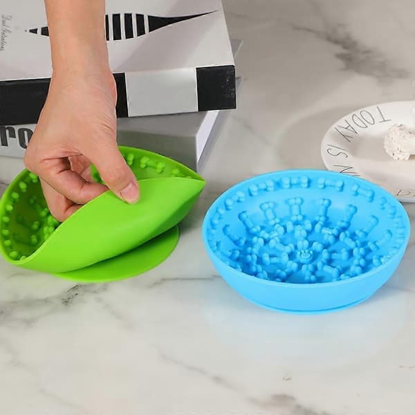 Silikone kæledyrs-langsom-foder-skål med forhøjet vinklet design, justerbar vinkel og sugekop til katte og hunde, til tør- og vådfoder green