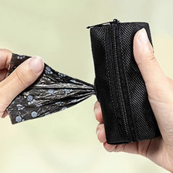 Mini hundepose-dispenser til affaldsposer til kæledyr + holder til opsamlingsposer Black