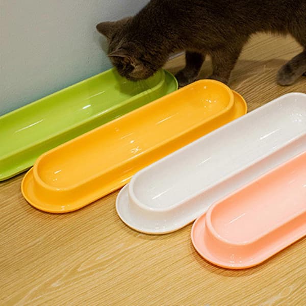 Kattefoder- og vandskål 15° vinklet enkeltskål 34,5 cm lang kæledyrsfoderskål til killinger, sikkert plastmateriale, nem at rengøre, lyserød Pink