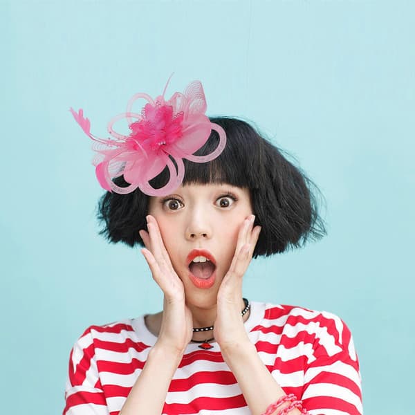 Tea Party Fascinatorhatt for kvinner Rosa hårtilbehør