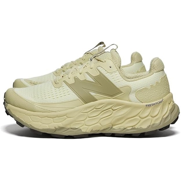 New Balances Fresh Foam More Trail v3 'Pistachio Butter' 45