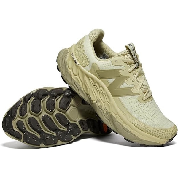 New Balances Fresh Foam More Trail v3 'Pistachio Butter' 39.5