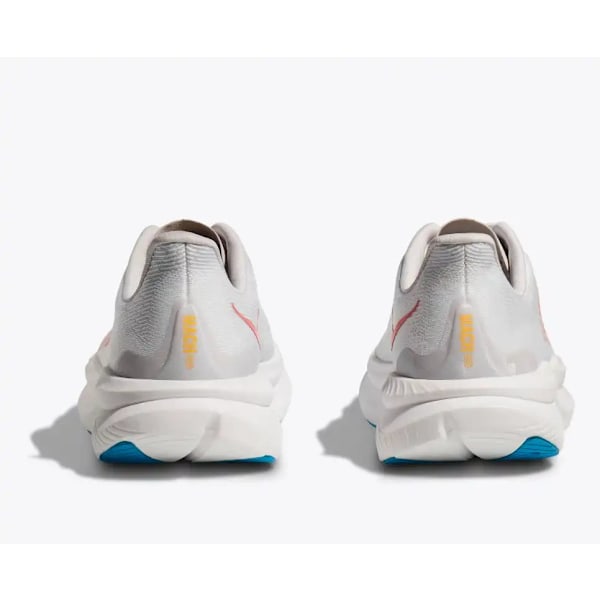Mach 6 white nimbus cloud Kilpa- ja treenikengät 40
