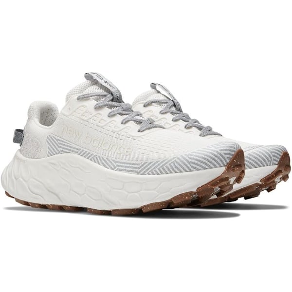 New Balances Fresh Foam X Trail More v3 ' White with Turtledove 44