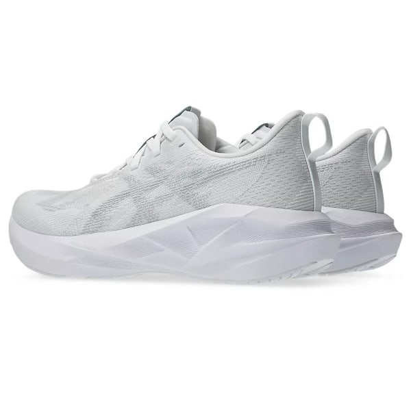 Novablast 5 White Piedmont Grey Maratonløpesko sportssko 44