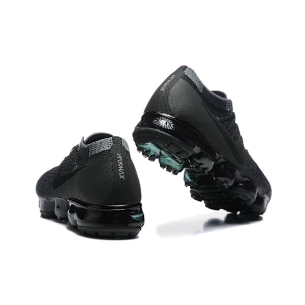 Air VaporMax 'Triple Black'  Flyknit Stickade vävda sportskor med luftkudde i full palm 44