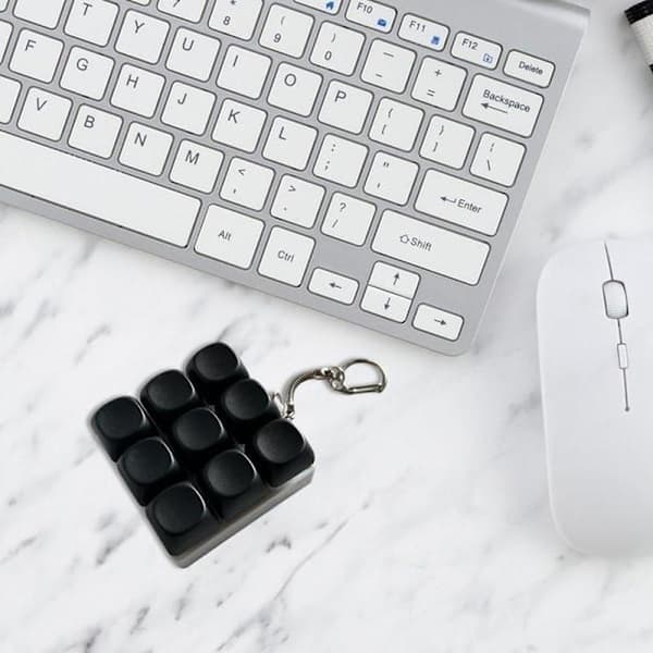 Näppäimistön Fidget-lelu Avaimenperä Näppäimistön Napsautin Avaimenperä Fidget Aistilelut Decompressioniin