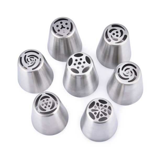 7 st Spritpipar i Metall Silver