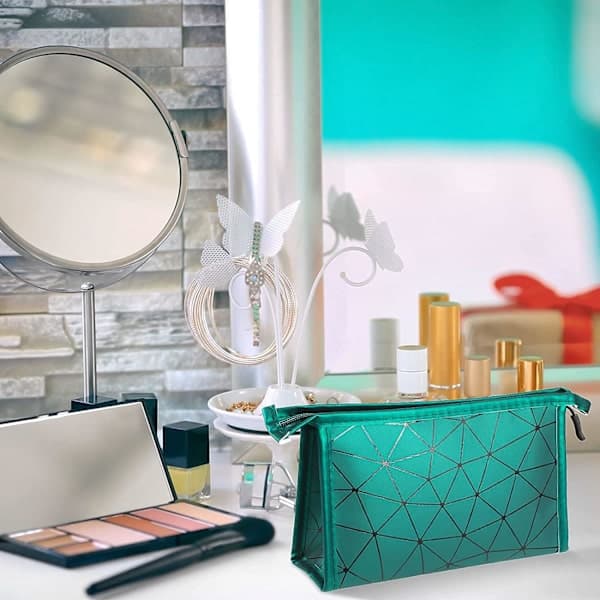 2 lette vandtætte kosmetiktasker med lynlås