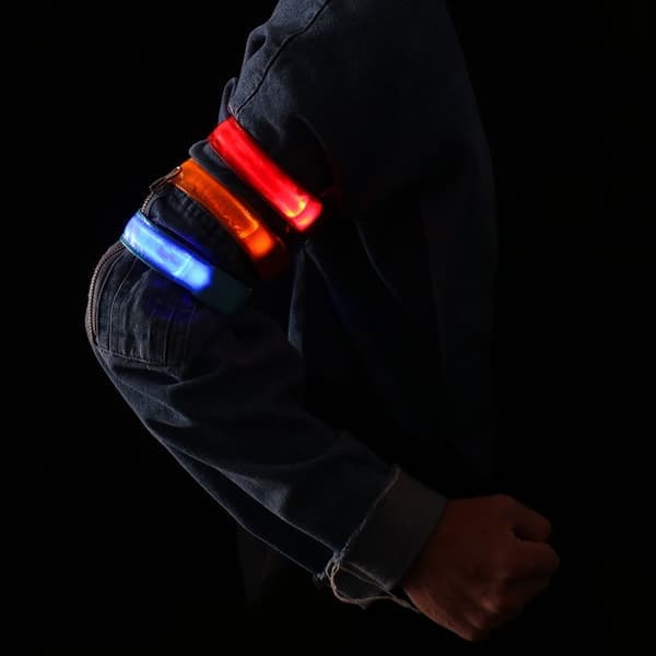 Blinkende armbånd LED-lys RØD USB-LADING USB Rød Lading -, Størrelse red USB Charging-USB Charging