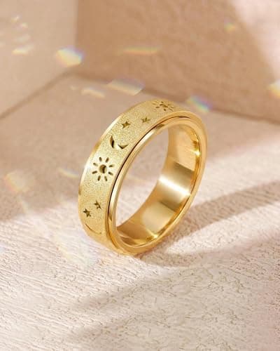 Fidget Ring Leker Voksne Angstavlastning Spinner Kvinner Menn Sol Måne Stjerne Gold Plated Size 5