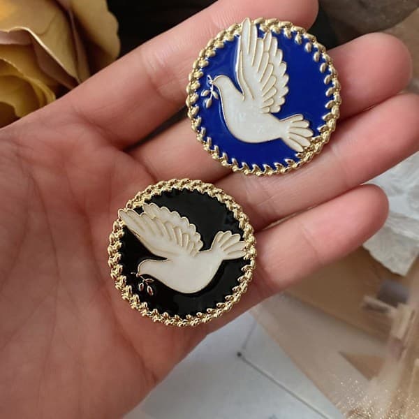 Punk Alloy Fredsduer Broche Sjove Taske Smykker Nyhedspynt Blå Blue