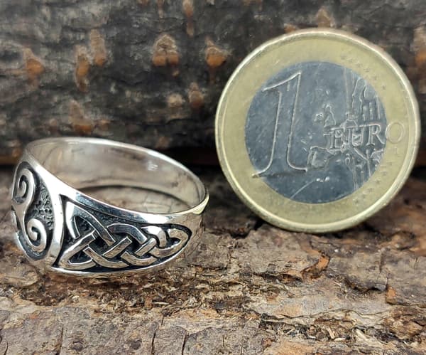 Ring Triskele, størrelse 52-74 (tris) - Sølv 60
