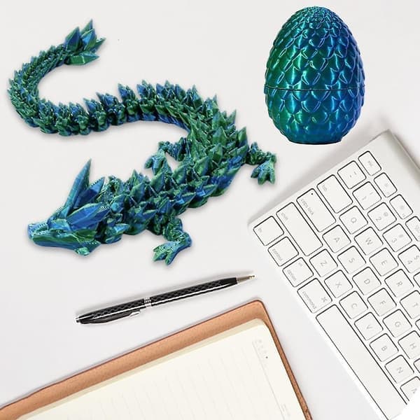 3D-printet drage i egg, fullt bevegelig krystalldragon med egg grønn