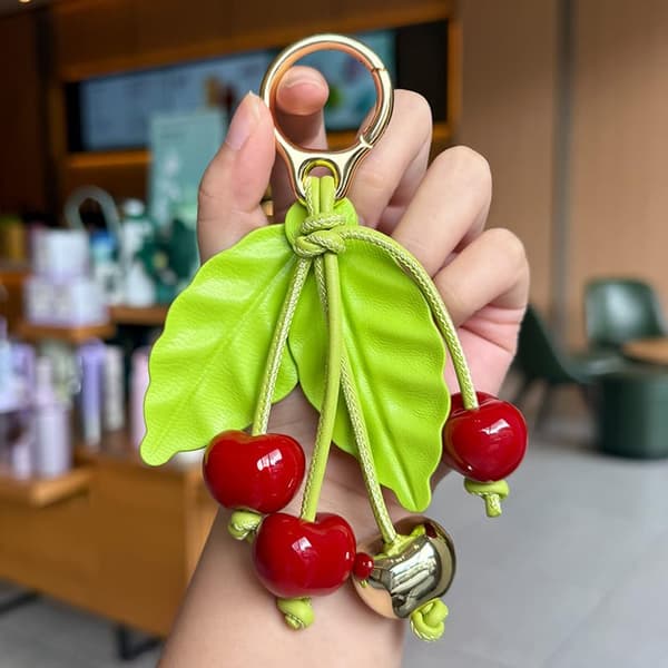 Väskberlocker för handväskor - Söt handväskkedjeberlock - Väskaccessoarer Berlocker för kvinnor 4Cherries