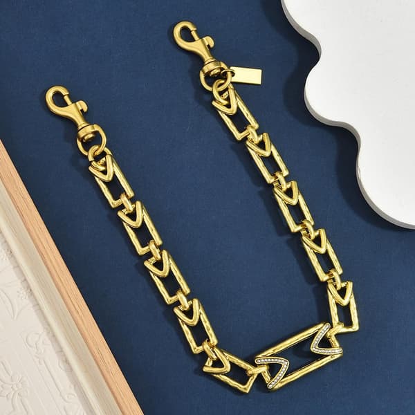 Väskberlock, söta handväskberlocker, väsktillbehörsberlocker, väskkedjor, handväskberlocker Triangle Chain-Gold