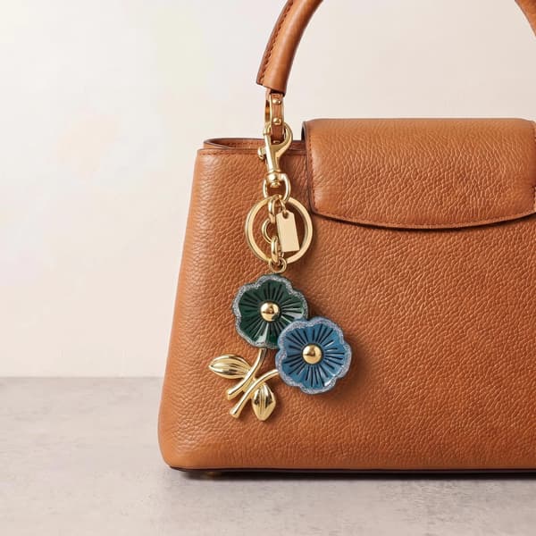 Väskberlocker för handväskor - Söt handväskkedjeberlock - Väskaccessoarer Berlocker för kvinnor 2 Flowers