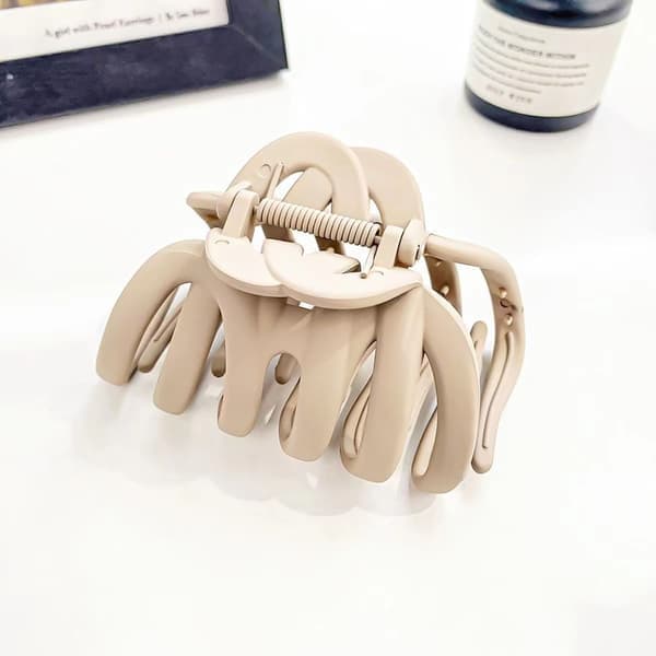 4 st bläckfiskklämmor för damer, stora hårklämmor BEIGE Beige beige
