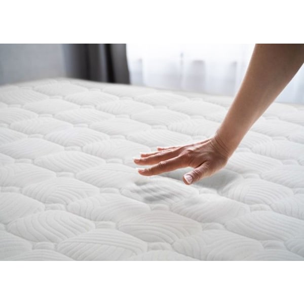Madras med lommefjedre Hybrid Hvid tykkelse 27 cm - 135x190 cm - Moonia