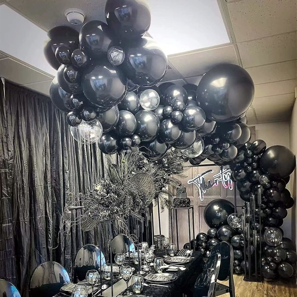 Musta Latex Balloon Arch Kit, 102 kpl 18in 12in 10in 5in Arch Garland Festivaalin piknikille, kihlaukseen, häihin, syntymäpäiväjuhliin, musta teema vuosipäivää