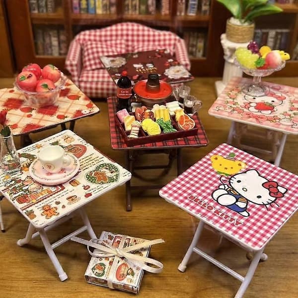1 set dockskåpsmöbler, tillbehör, Hellokitty-tema, miniatyrbordsmodell med 4 stolar, heminredningsleksaker A