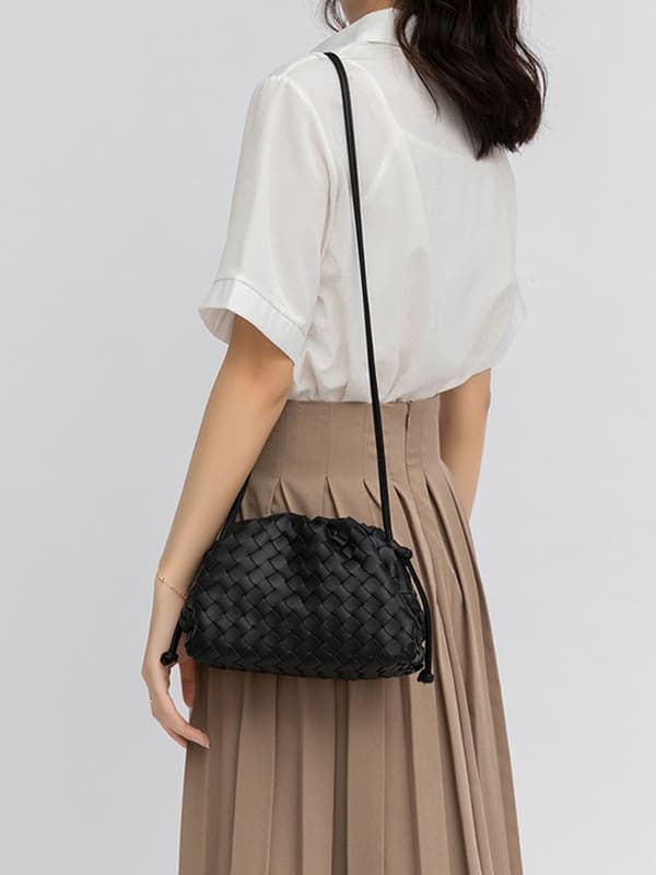 PU vävd väska axelväska Cloud Mini läder clutch väska c