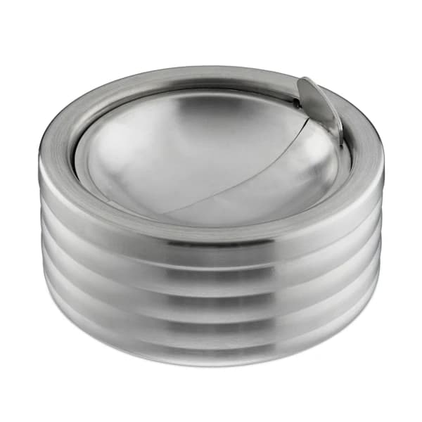 Tuhkakuppi kannella (tuulenpitävä)