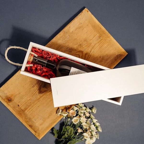 CREATIVE DECO hvid vinkasse i træ - 36 x 11 x 9,8 cm - Tilpasset opbevaring Vit